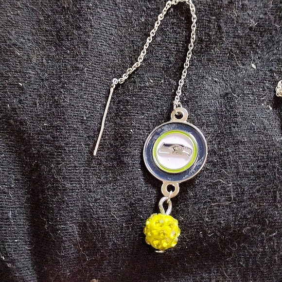 Seattle Seahawks football earrings - Picture 2 of 4